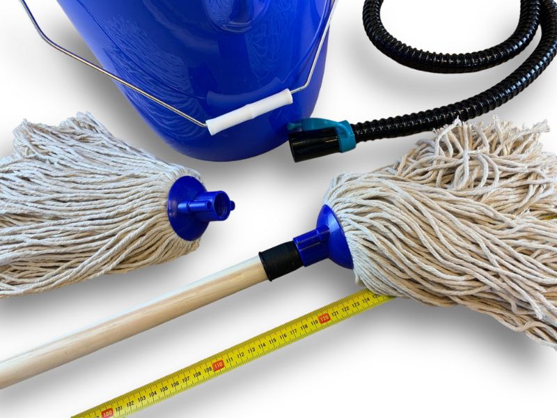 Balai à Franges Espagnol | Seau 10L Essoreur + Aquafill | 2 Serpillières – Image 4