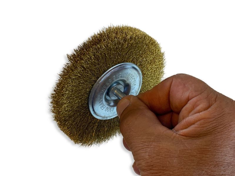 Brosse circulaire métallique sur tige Ø 100 mm | Fil laiton souple – Image 4