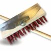 Balai de cantonnier avec racloir métallique - Longueur 32 cm - Garnissage PVC rouge - Semelle bois - Douille métal boulonnée Ø 28 mm