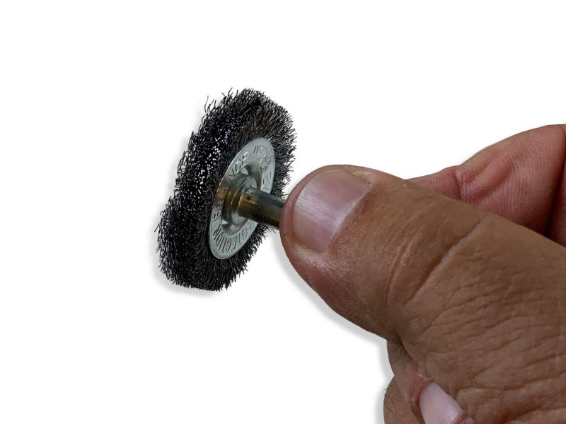 Brosse circulaire métallique sur tige Ø 38 mm | Fil acier souple – Image 4