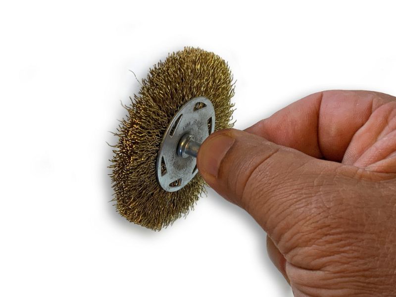 Brosse circulaire métallique sur tige Ø 75 mm | Fil laiton dur – Image 4