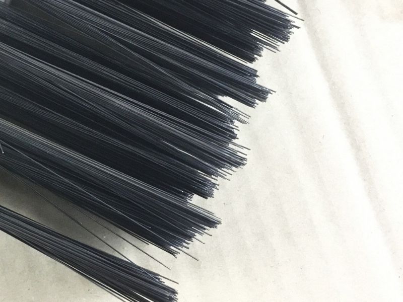 Balai cantonnier métallique | Garnissage acier rond noir | Semelle bois – Image 4