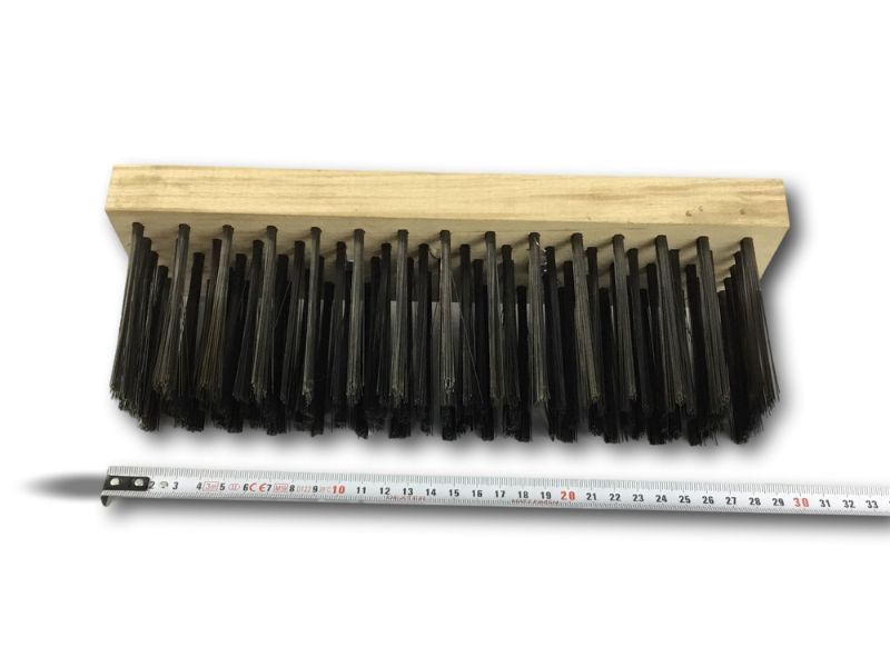 Balai cantonnier métallique | Garnissage acier rond noir | Semelle bois – Image 8