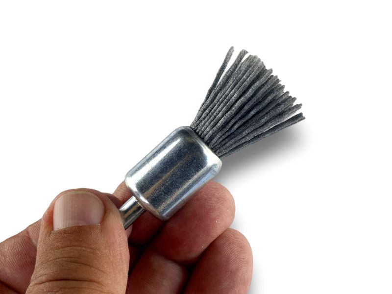 Brosse en bout sur tige | NYLON abrasif grain 120 | Diamètres variés – Image 4