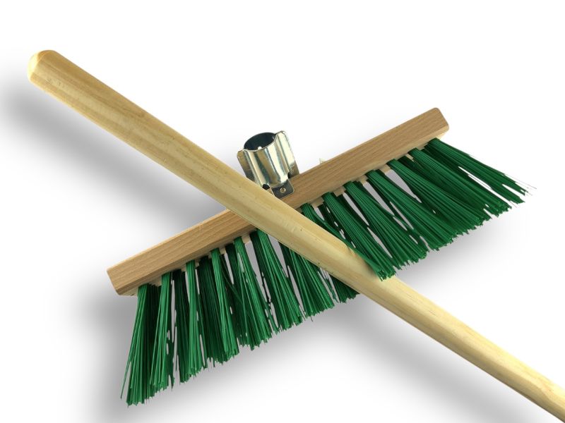 Balai jardinage PVC vert