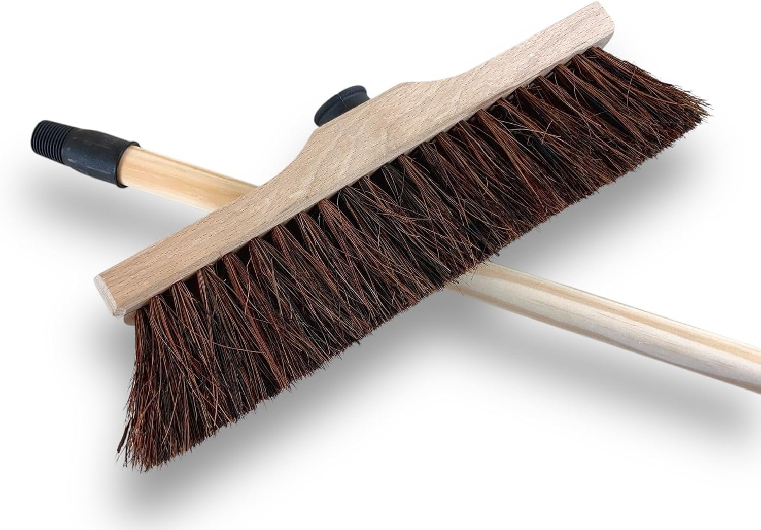 Balai Jardin Fibre D'arenga - Manche Bois 1,4 M - Sortie 65 Mm - Pour Sols Rugueux (béton, Pavés, Terrasse)